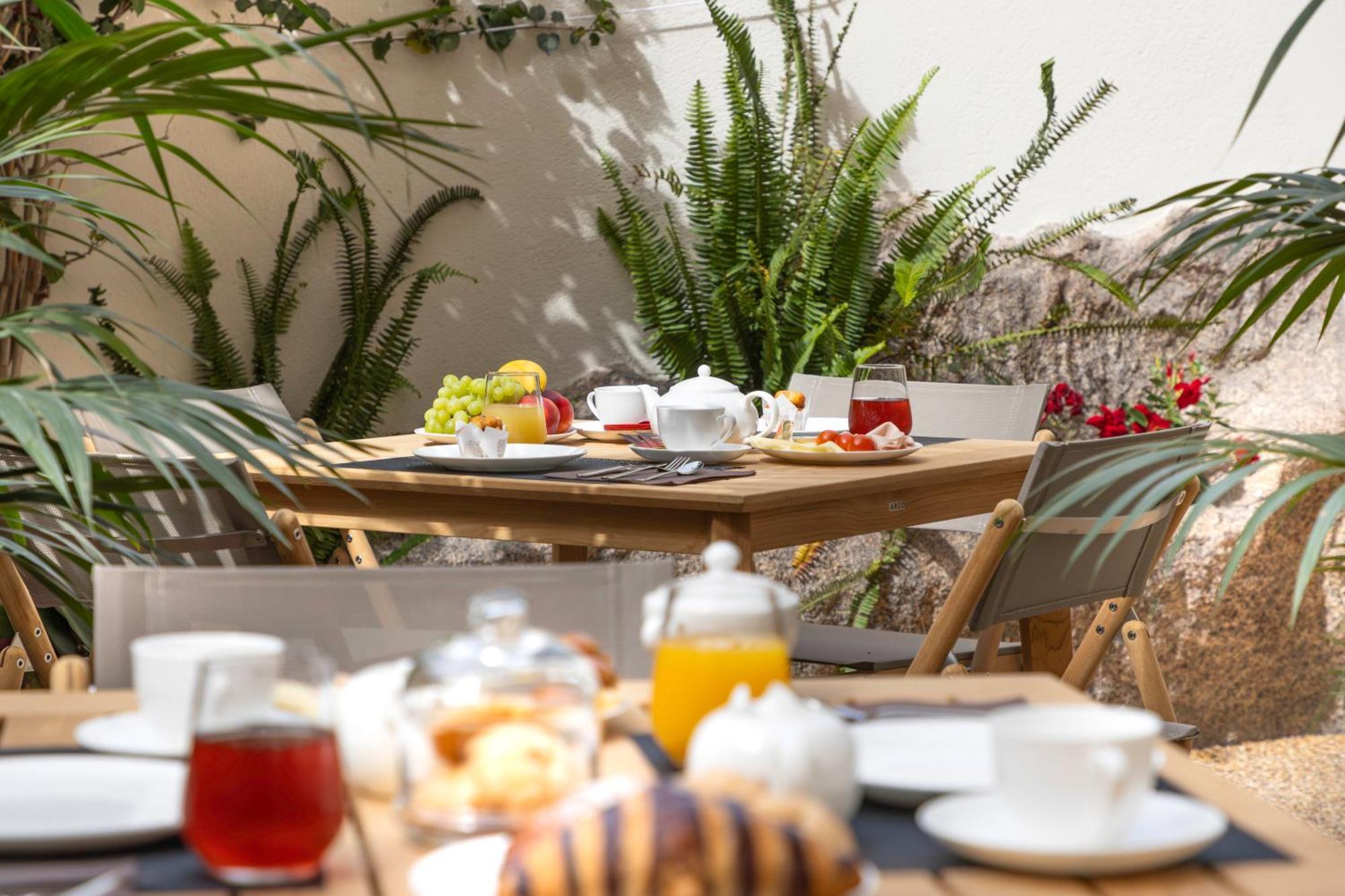 Bed and Breakfast Boutique Marconi Quartu SantʼElena Exterior foto